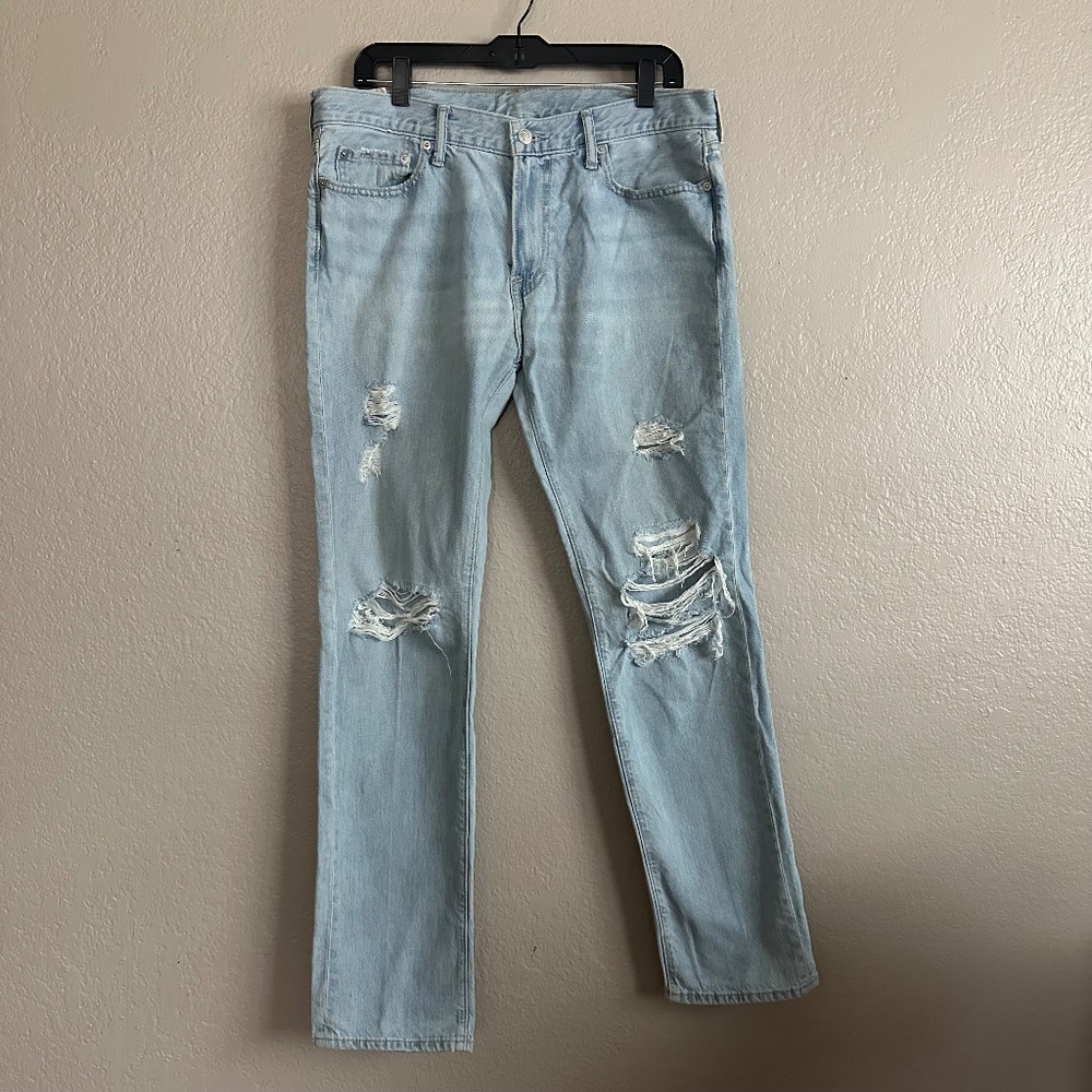 Abercrombie Fitch Distressed Denim 34x32 NWOT